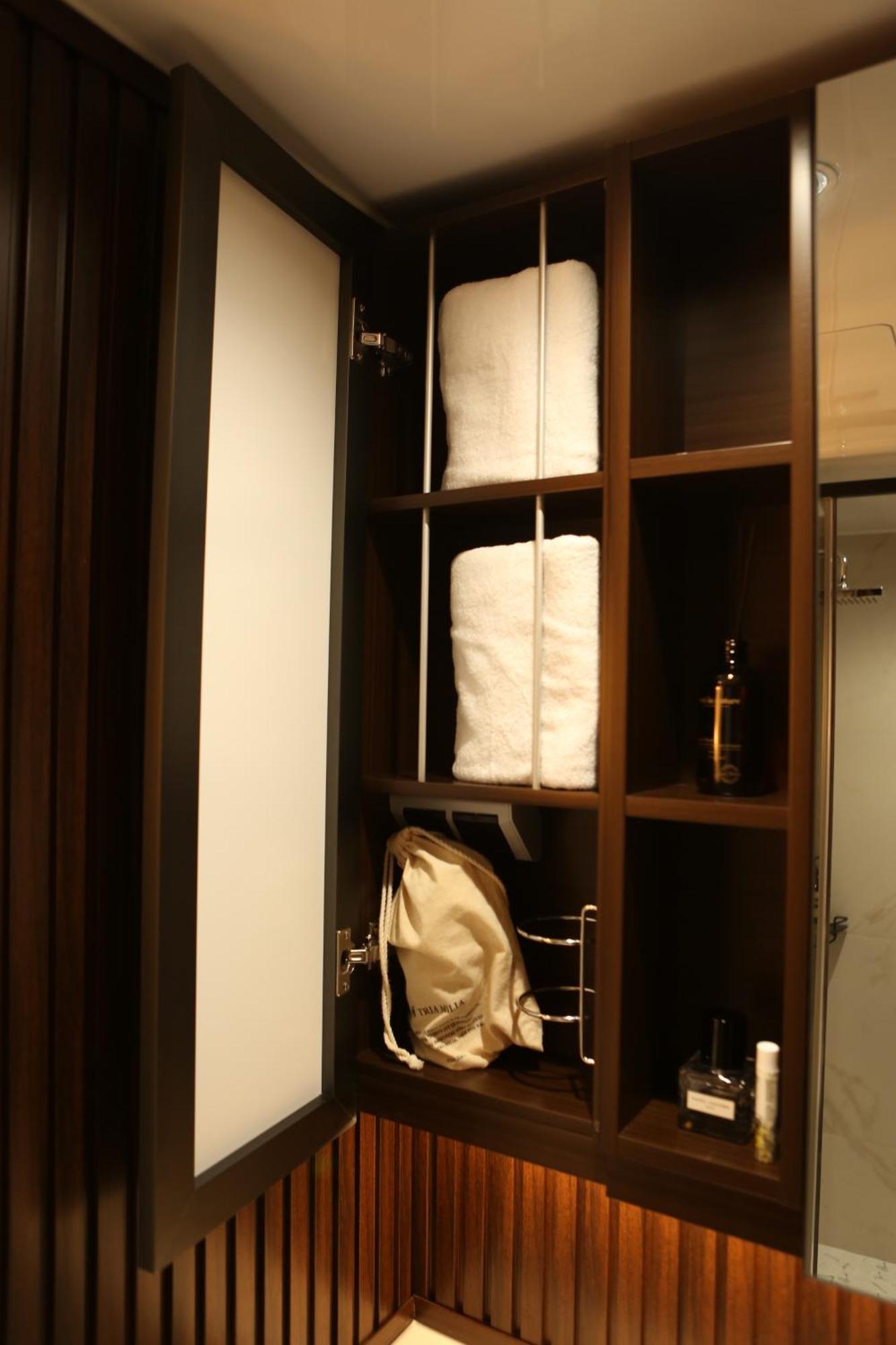 Apartment Furnish House Gangnam Seoul