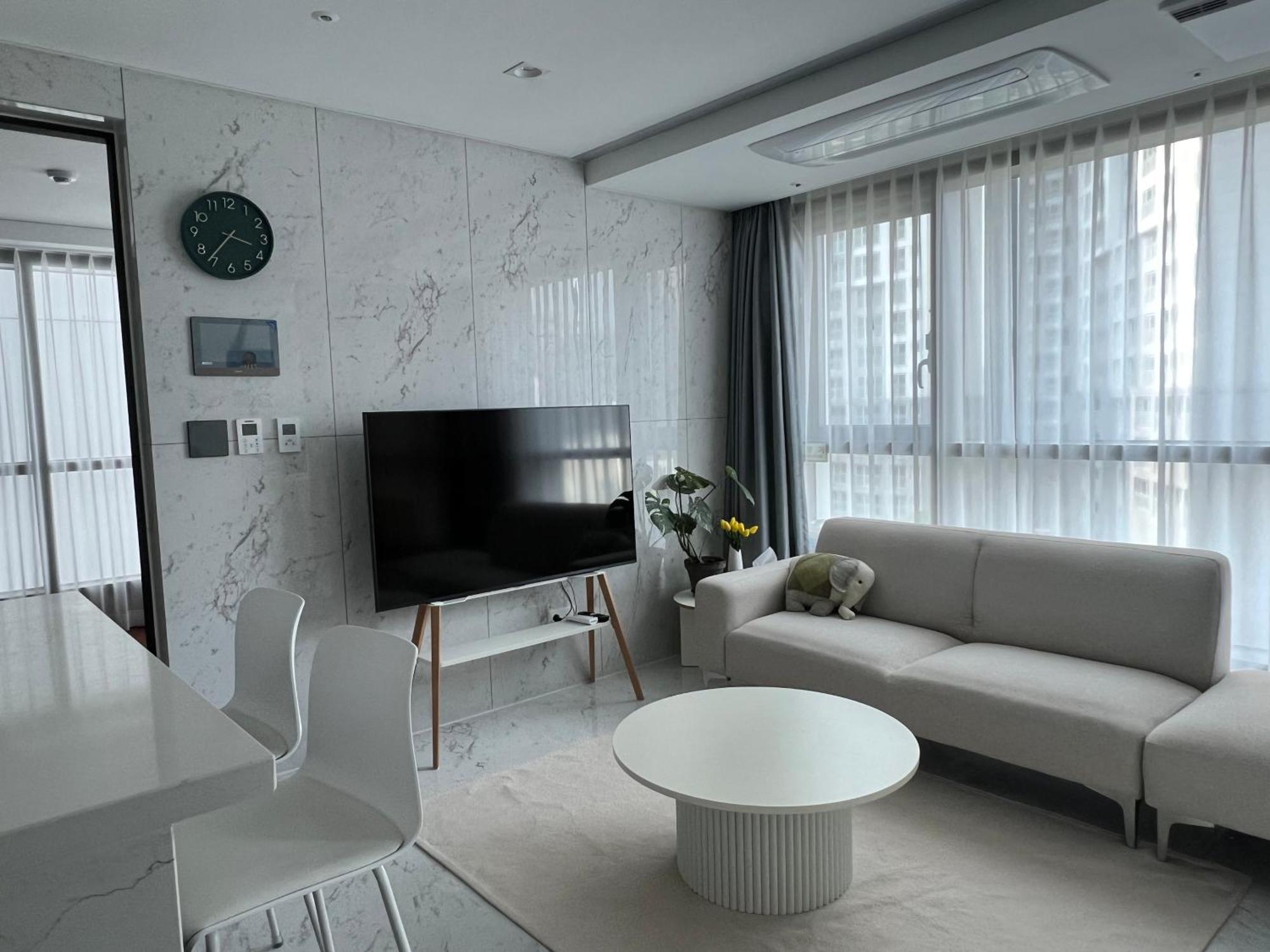 Furnish House Gangnam * Seoul